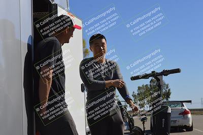 media/Oct-23-2022-OnGrid (Sun) [[7ad912b39a]]/Around the Pits/